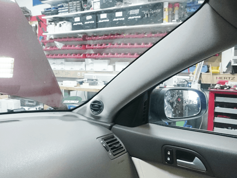 Auto HiFi Einbaubeispiel im Volvo V50