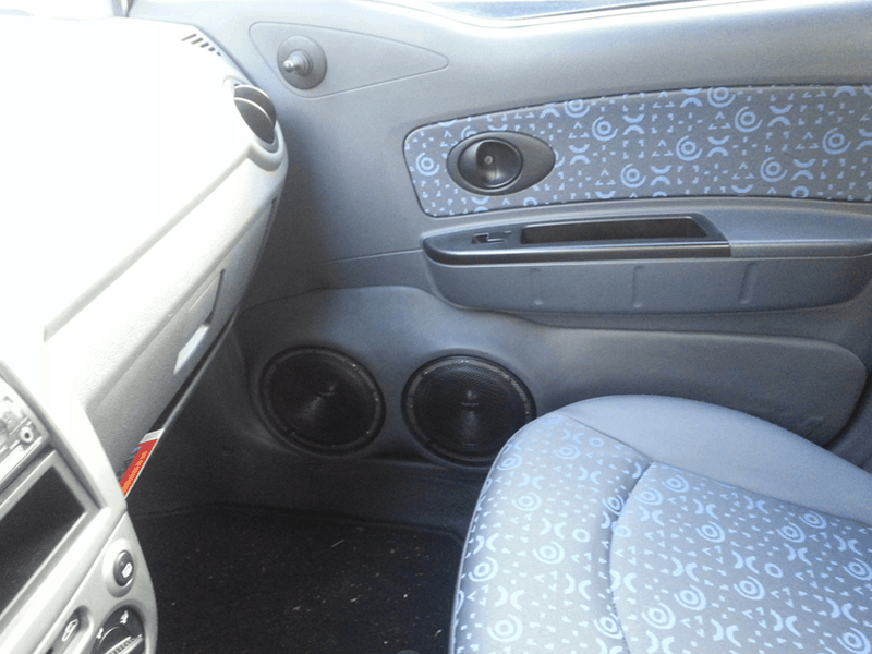 Car HiFi Einbaubeispiel im Chevrolet Matiz