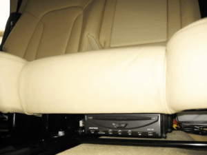 Ampire Multimedia Einbaubeispiel im Audi Q7