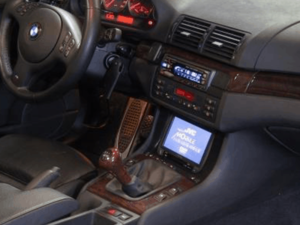 Alpine HiFi Einbaubeispiel im BMW E46 Cabrio