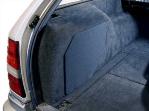 Car HiFi Einbaubeispiel im Mercedes Benz T-Klasse
